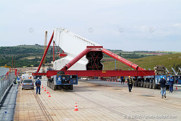 Viaduc de Millau, 2004-05